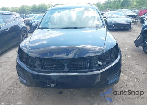 2016 Volkswagen Tiguan S from USA, damaged, VIN WVGAV7AX9GW525250